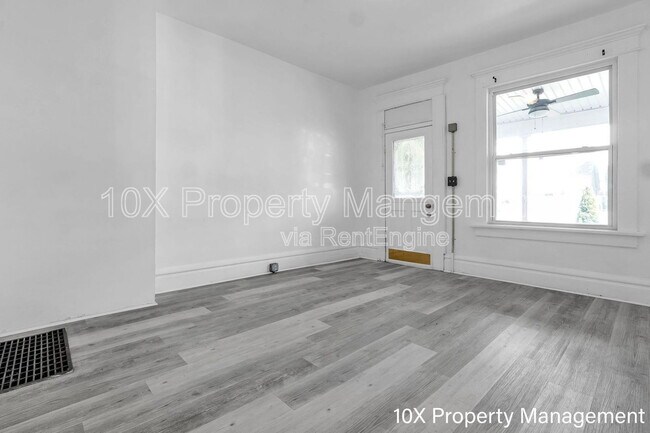 Building Photo - 851 Bellows Ave