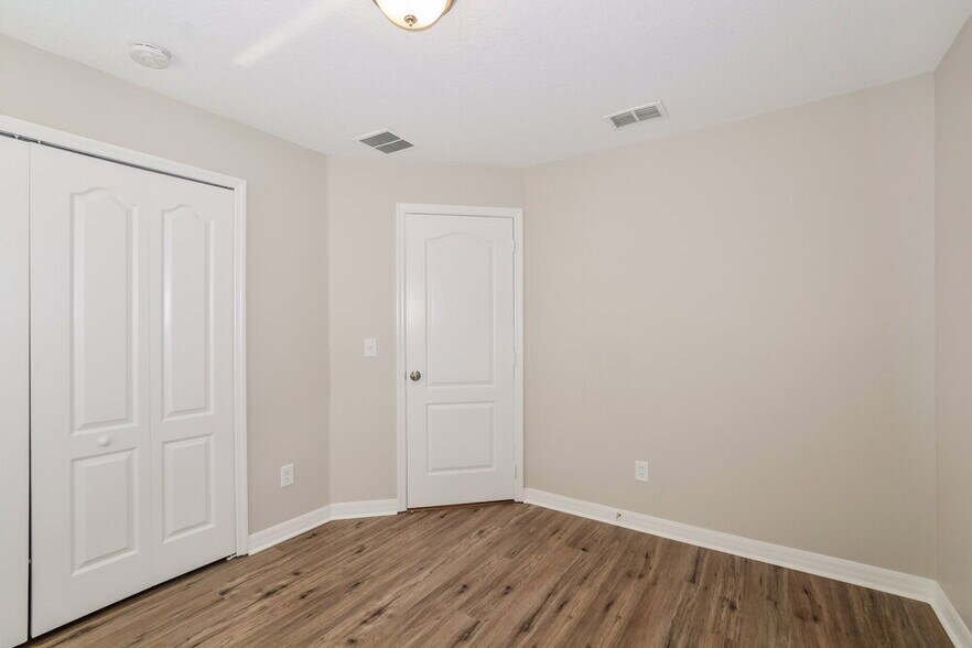 Building Photo - 12436 Sophiamarie Loop