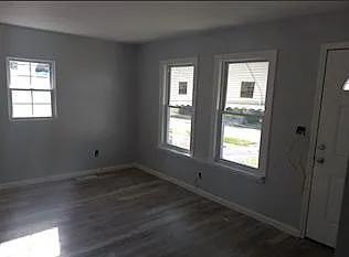 Building Photo - 4663 E 177th St