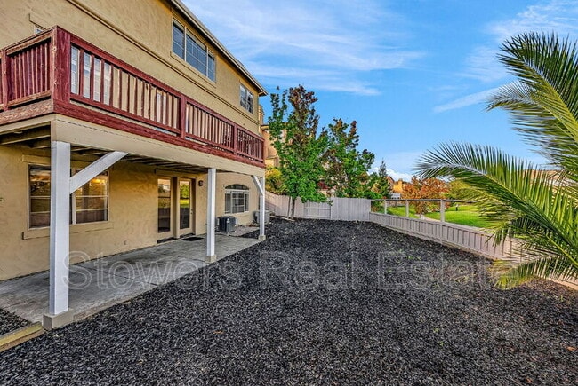 Building Photo - 6044 Claret Ct