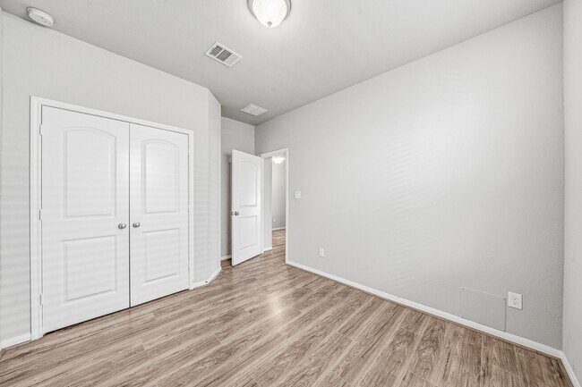 Building Photo - 20427 Alpine Meadow Pl