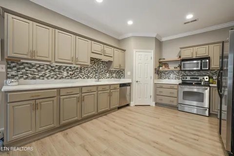Building Photo - 10816 Meriwether Ln
