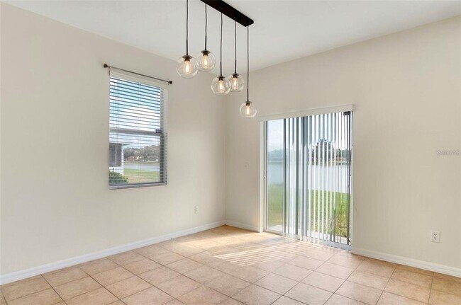 Building Photo - 1604 Scarlet Oak Loop