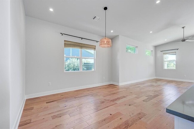 Building Photo - 6401 Keegans Dr