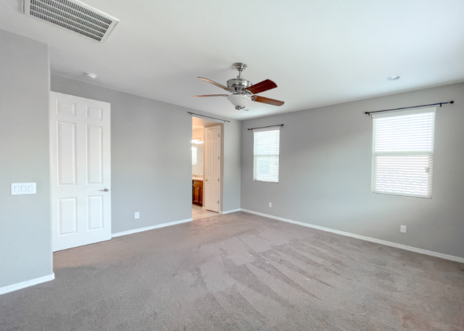 Building Photo - 118 E Canyon Way