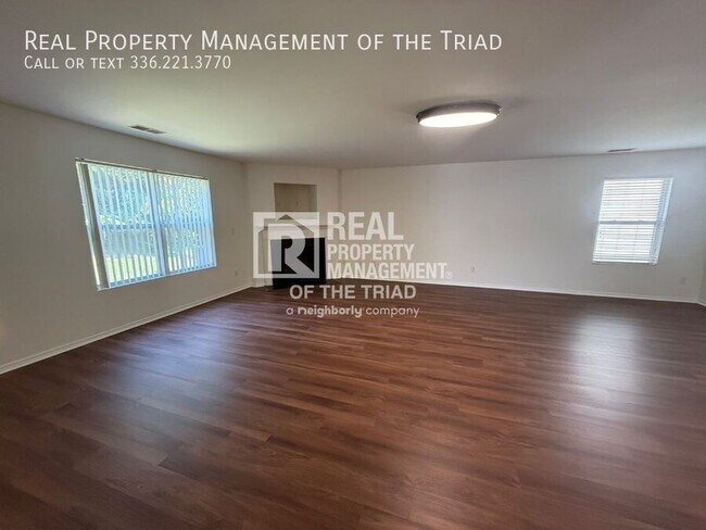 Building Photo - 4547 Brimmer Pl Dr