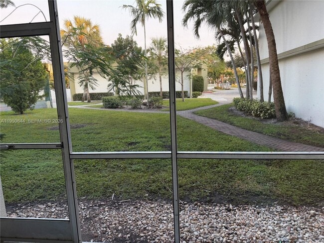 Building Photo - 4235 N University Dr