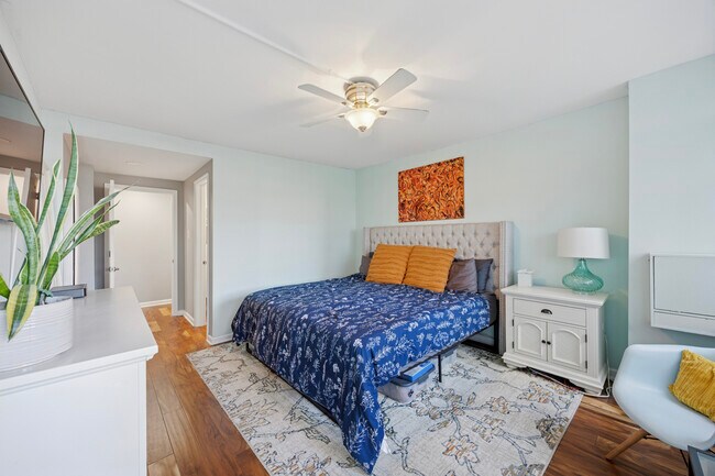 Building Photo - 2401 Pennsylvania Ave