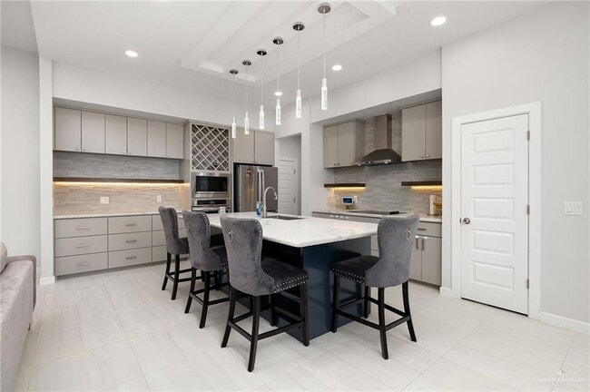 Building Photo - 24 Zenker Ave