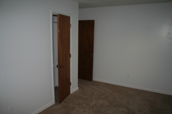 Building Photo - 3777 Sedgefield Dr