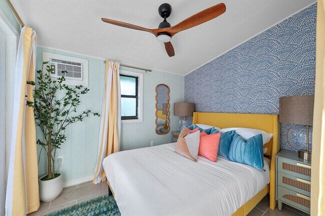 Building Photo - 8709 9th Ave NW