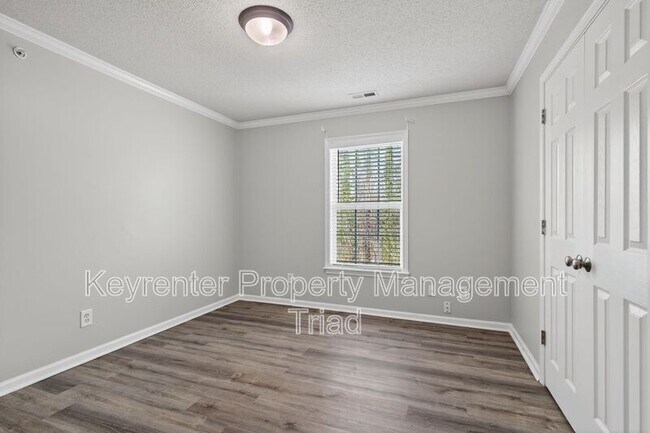 Building Photo - 4285 Cedarcroft Ct