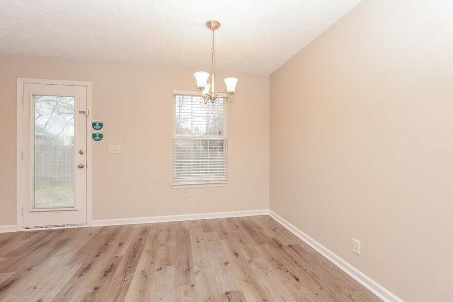 Building Photo - 2707 Nugget Ct