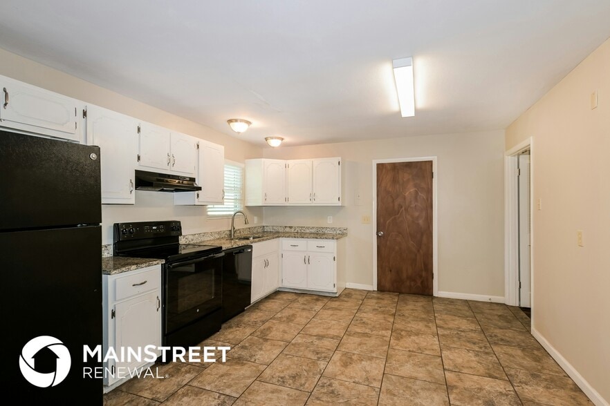 Building Photo - 2075 Cordoba Dr