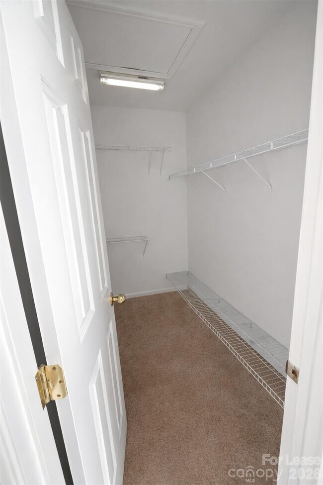 Building Photo - 15409 Tully House Ct