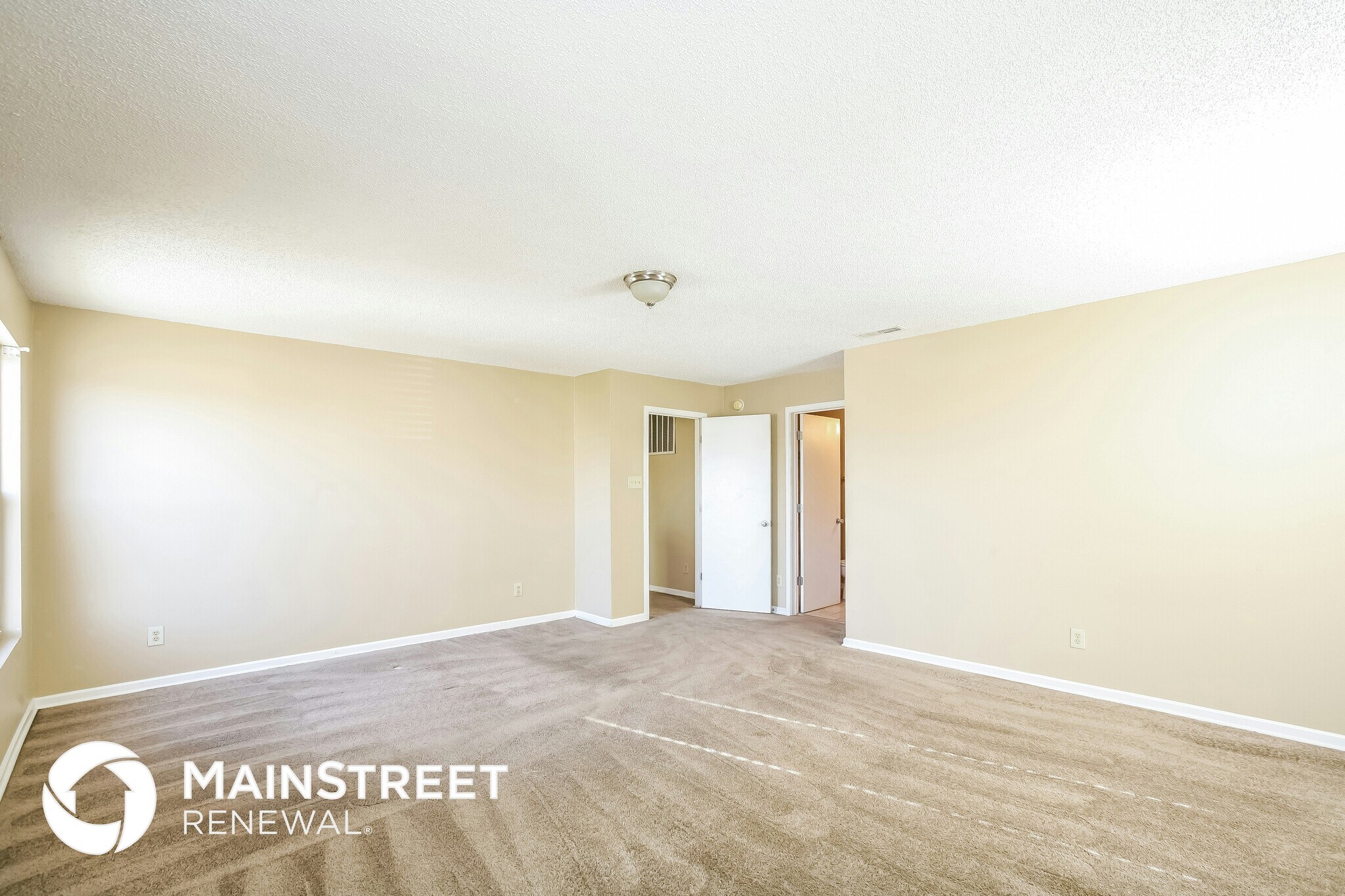 Building Photo - 913 Harbon Dr