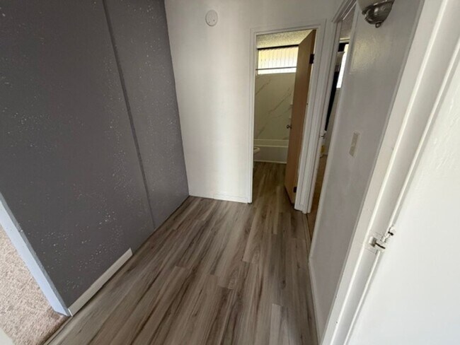Building Photo - Beautiful Setting for this Two Bedroom, One Bath Unit Only Minutes Away from Wheeler AB and Schof...