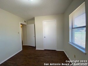 Building Photo - 226 Blue Bonnet