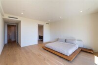 Building Photo - 1947 Glencoe Way