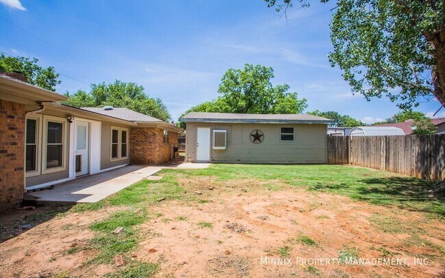 Building Photo - 5504 73rd St