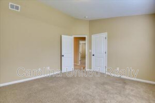 Building Photo - 263 Asa Way