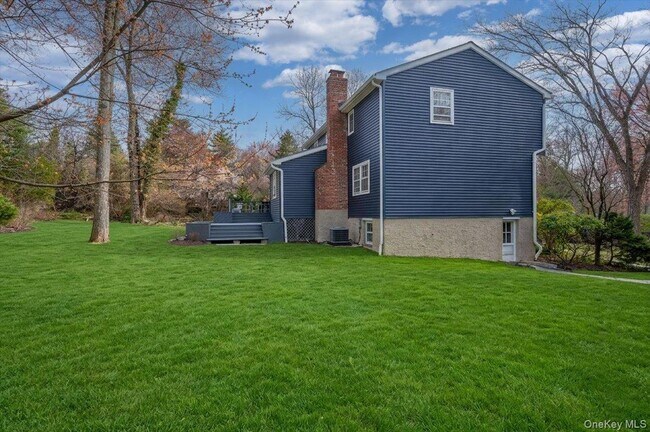 Building Photo - 9 Cherry Ln