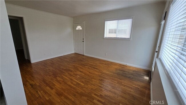 Building Photo - 814 N Lucia Ave