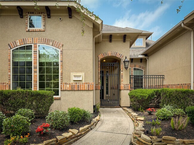 Building Photo - 10810 Poolman Pl