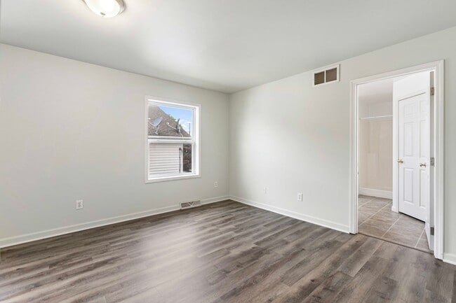 Building Photo - Elkton 2 story - Coming Soon