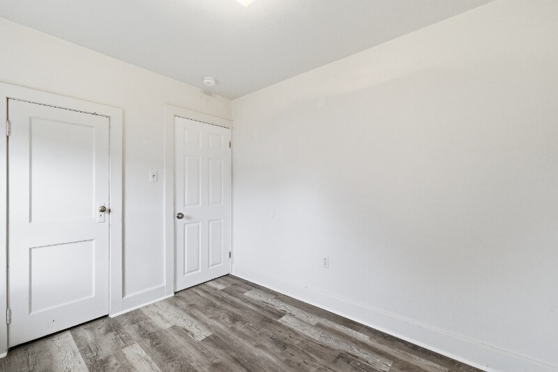 Building Photo - 4 Grandview St