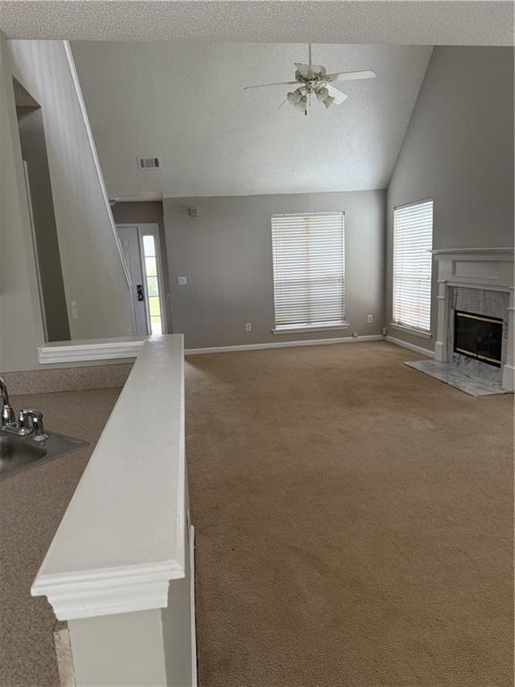 Building Photo - 401 Gresham Dr