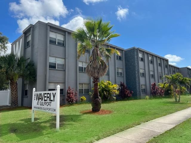 Primary Photo - The Waverly