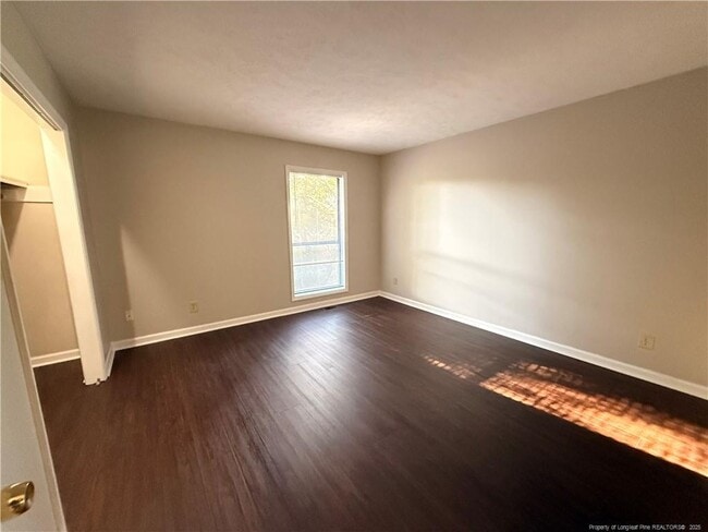 Building Photo - 5833 Aftonshire Dr