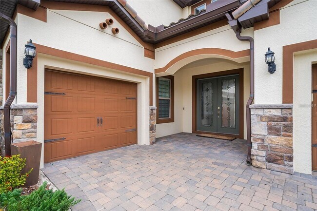 Building Photo - Mediterranean Rental Home in The Enclave a...