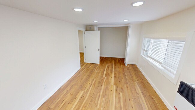 Building Photo - 1478 Seacoast Dr