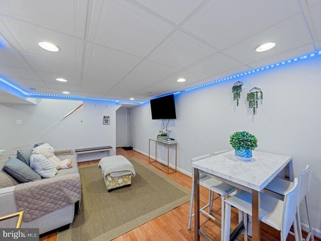 Building Photo - 8725 W Fort Foote Terrace