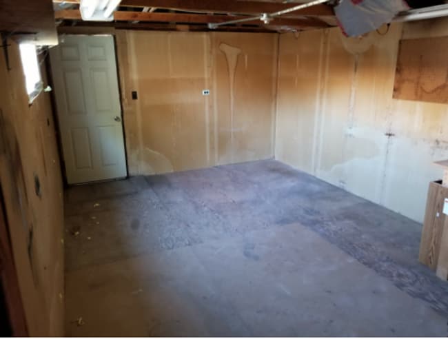 Building Photo - Lovely 2 Bed/2 Bath Home