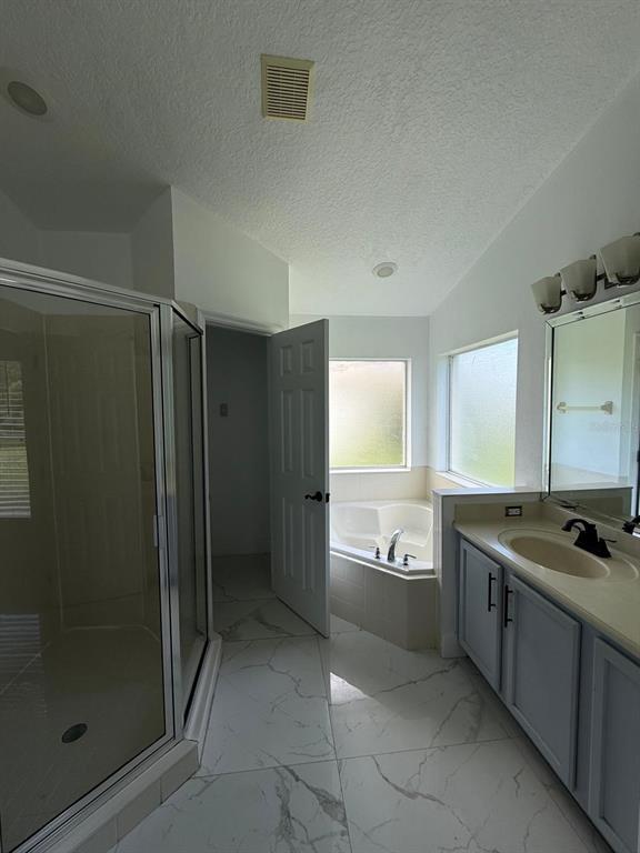 Building Photo - 13920 Budworth Cir