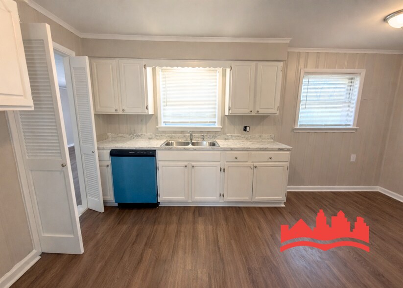 Building Photo - 142 Jeanne Dr