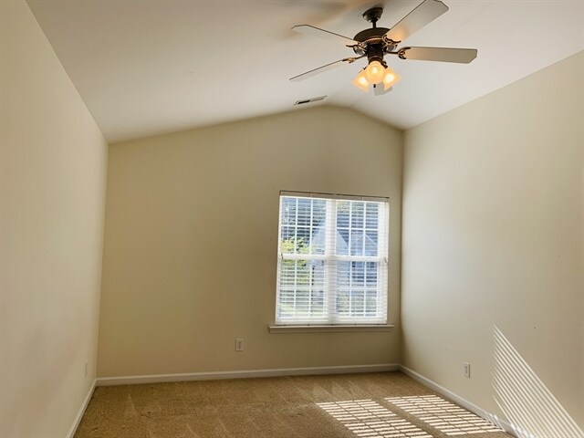 Building Photo - 612 Woodson Dr