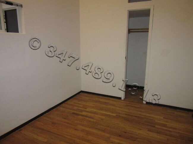 Building Photo - 132 N 5th St