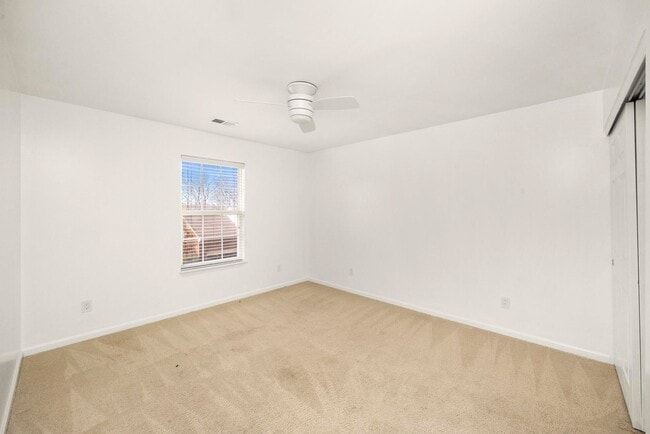 Building Photo - 513 Cold Stream Pl