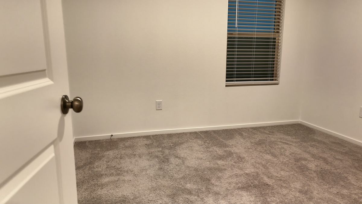 Building Photo - 15932 Blass Vly Dr