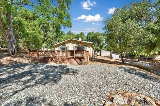 Building Photo - 2541 Deer Brush Ln
