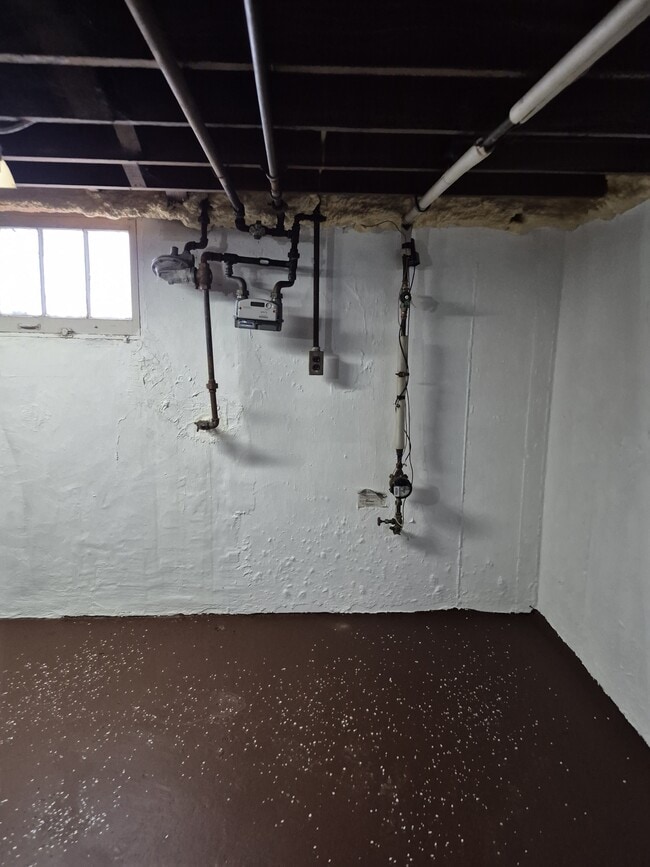 Building Photo - 8835 Murvale Dr