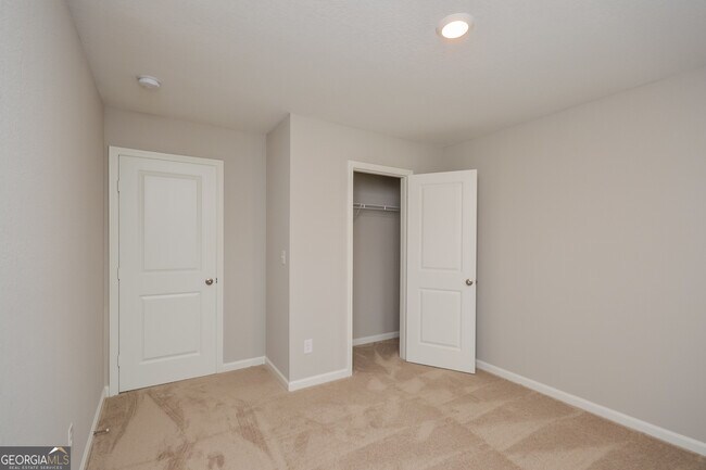 Building Photo - 105 Tamalynn Trl