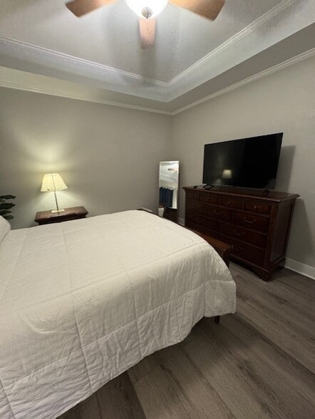 Building Photo - 71 17th St NE