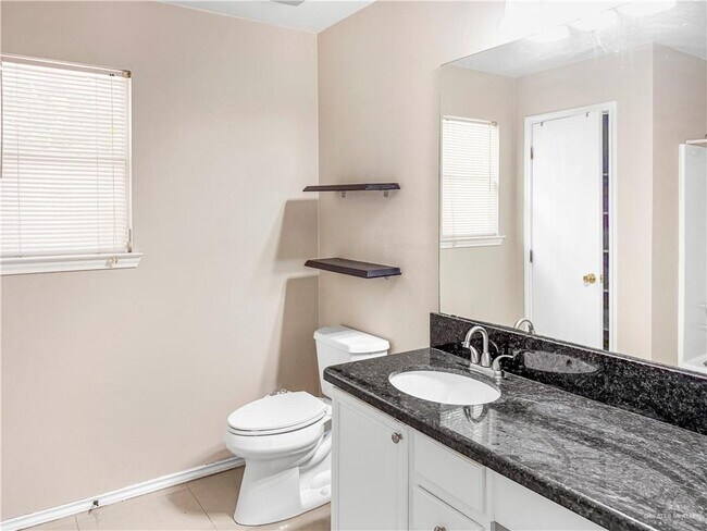 Building Photo - 20 Kilgore Ave