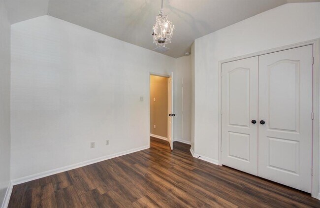 Building Photo - 13719 Kingston River Ln