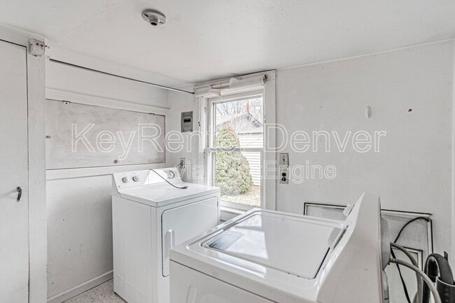 Building Photo - 3960 Wolff St